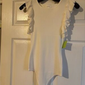 NWT Better Be Ruffled Bodysuit